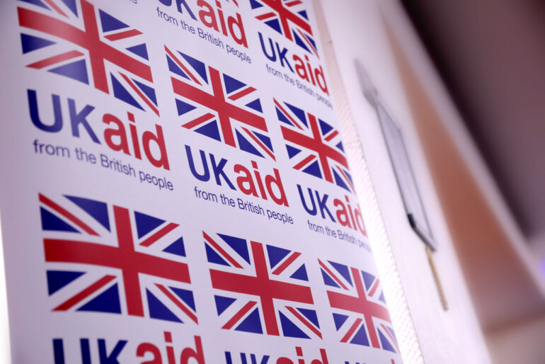 Online discussions on the future of aid